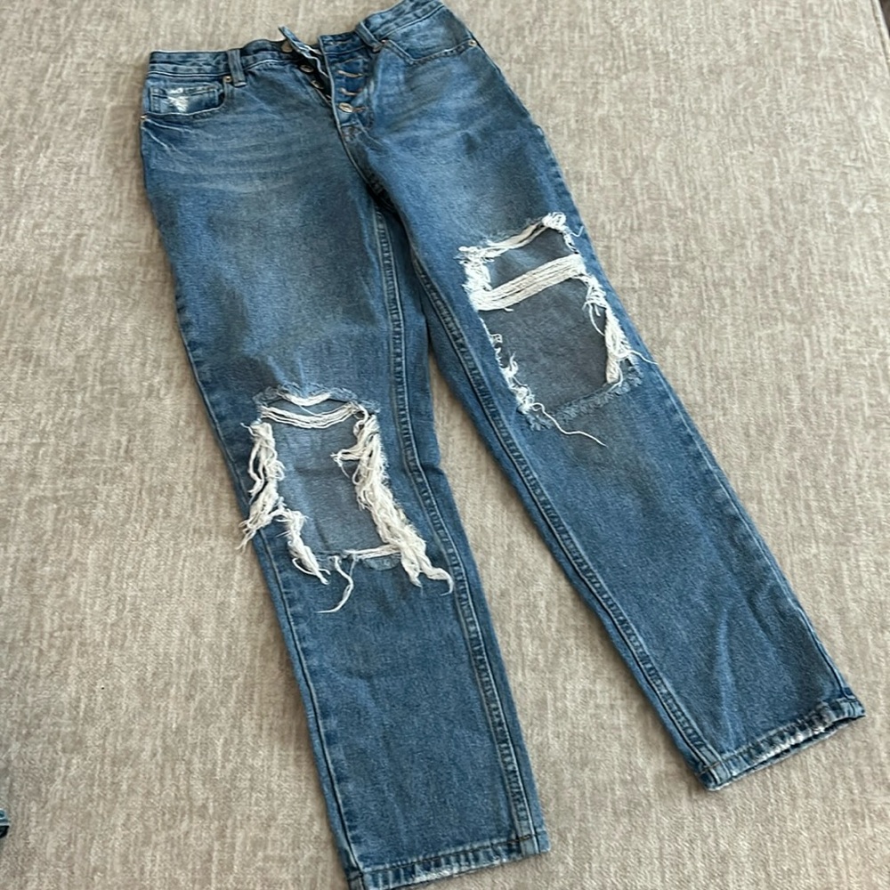 Forever 21 distressed jeans